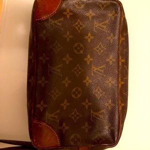 Authentic LV clutch/purse